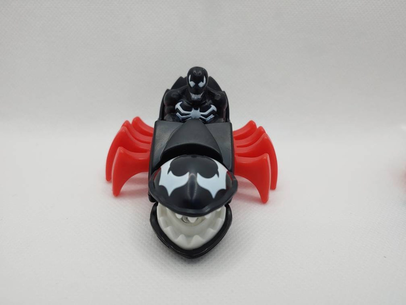 1995 Venom and Spiderman toys from McDonald�s promotion of