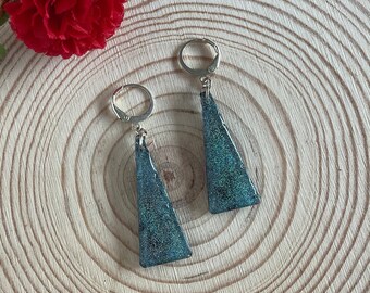 Long resin earrings in bright colors, triangle dangles with glitter and black, light handmade earrings, gift for women, resin jewelry