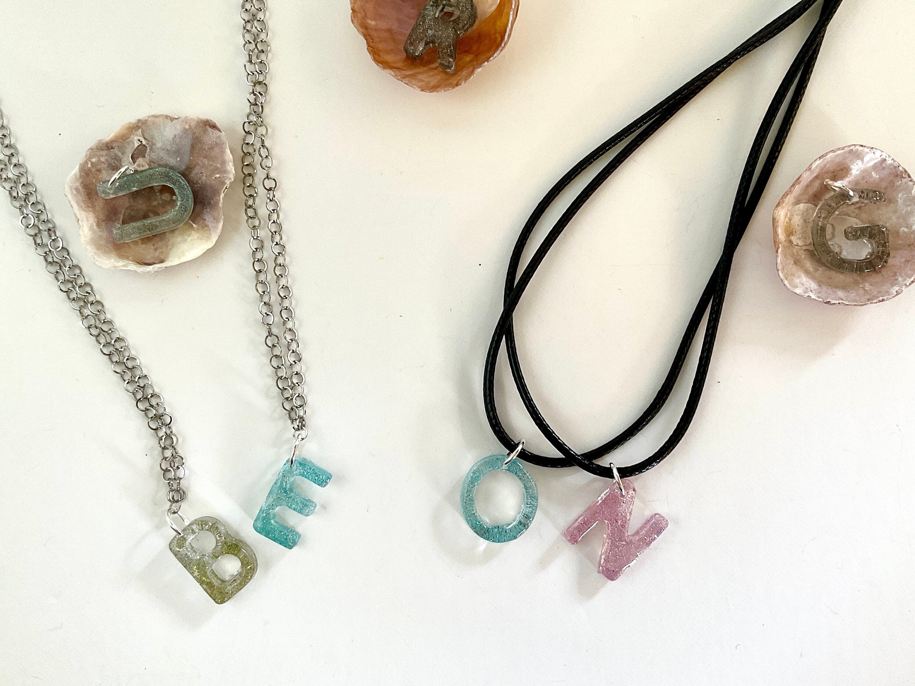 Resin initial necklace Clearance