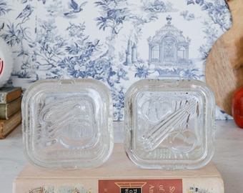 Vintage Federal Glass Refrigerator Dish Set of 2 with Veggie Lids: 1930s Retro Midcentury Cottage Farm Kitchen Food Storage