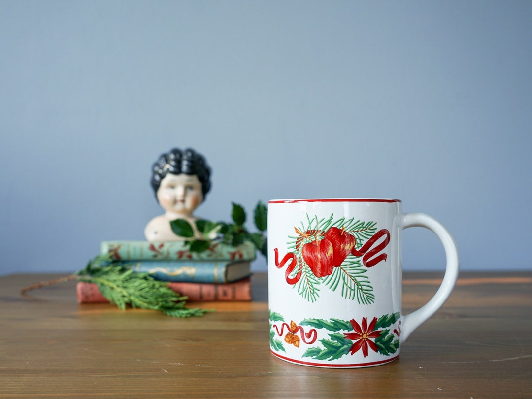 Vintage 1992 Tiffany & Co Holiday Mug tiffany Holly/ Vintage Tiffany