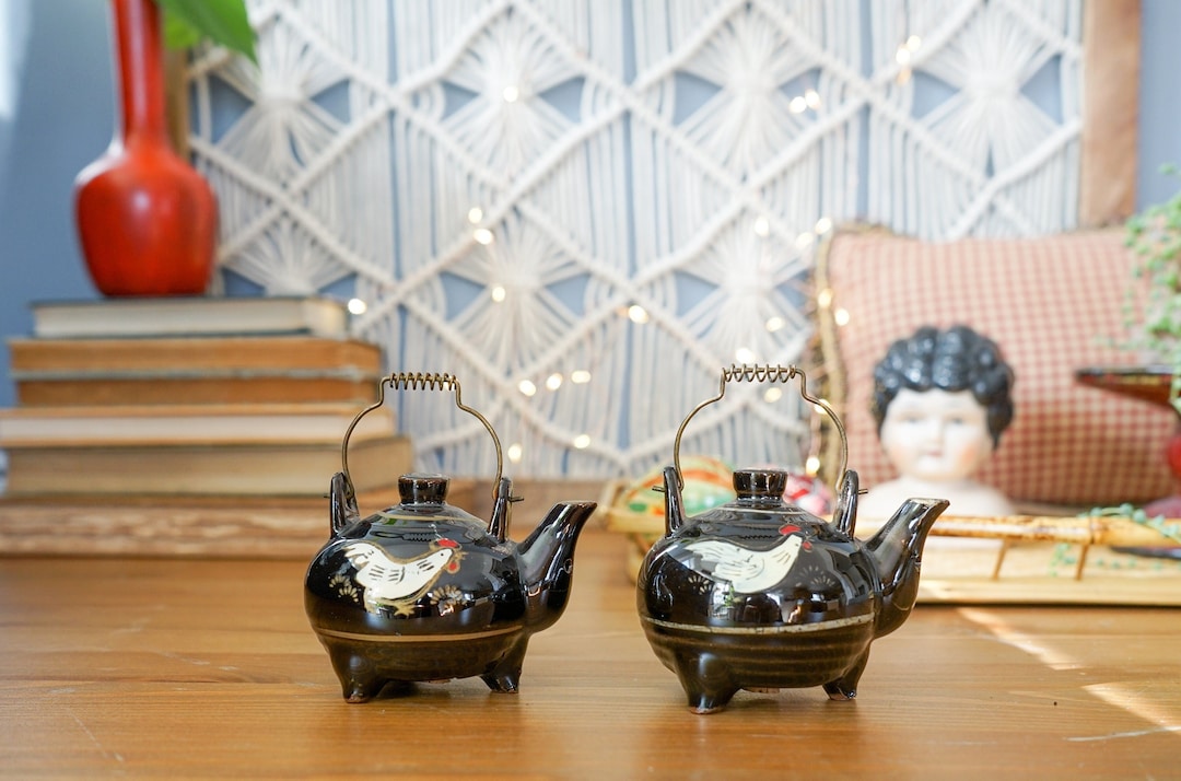 Vintage Midcentury Rooster Tea Kettle Salt Pepper Set Japan/ 1950s60s