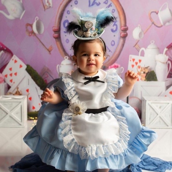 Alice im Wunderland Kostüm Alice Kleid. Baby Mädchen Kleid. Alice Wunderland Geburtstagskleid. Handgefertigt!