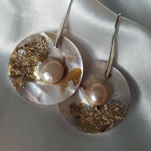 Festive blister pearl dangle earrings, peach/silver tone with gold leaf and sterling silver, 1" circle