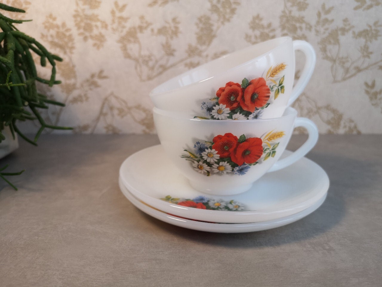 Lot De 2 Tasses Et Sous-tasses Arcopal - Motif Fleurs Des Champs - Vintage