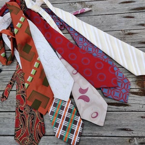 8 wide, Fancy 70s neckties, colorfull, Tartan, stripped, modernist, gdr, east german