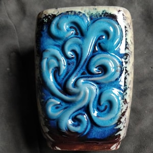 60er Jahre West Germany Keramik Vase, WGP, Keramikvase, 1282, blau in braun mit verwirbelt