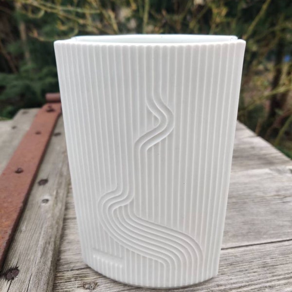 Op art vase from the 60s , Hans Theo Baumann for Arzberg