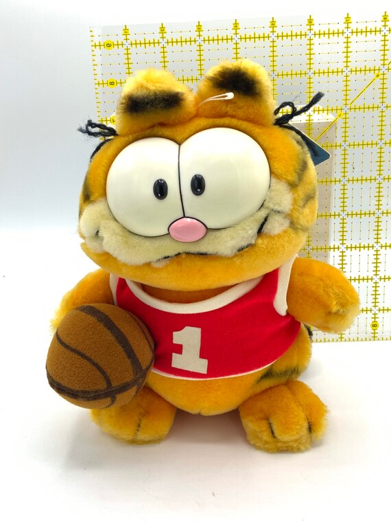 Gorgeous Collectible and Vintage Garfield as Basketball Player, #1