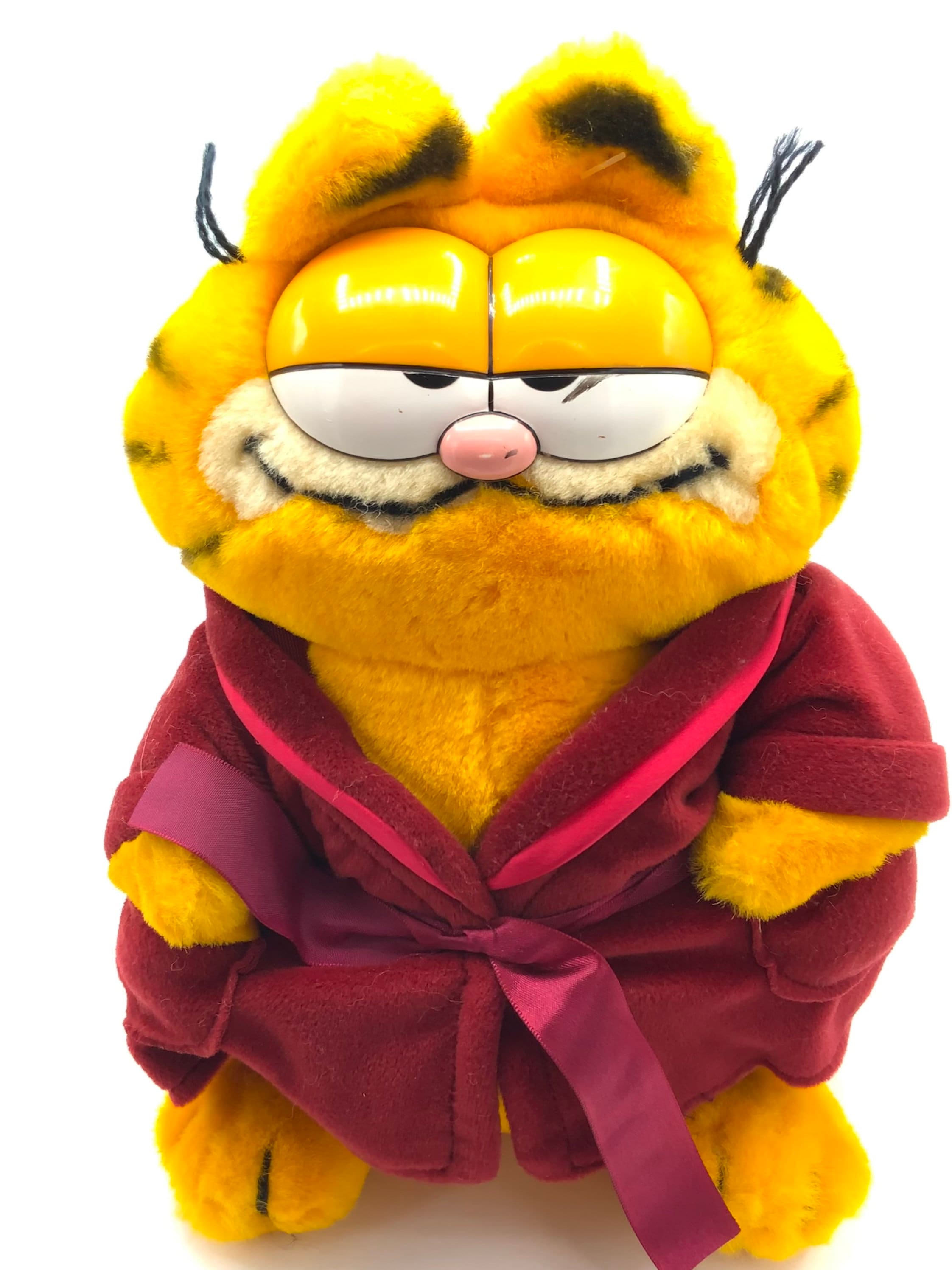 Magnifique peluche Garfield de collection et vintage avec robe