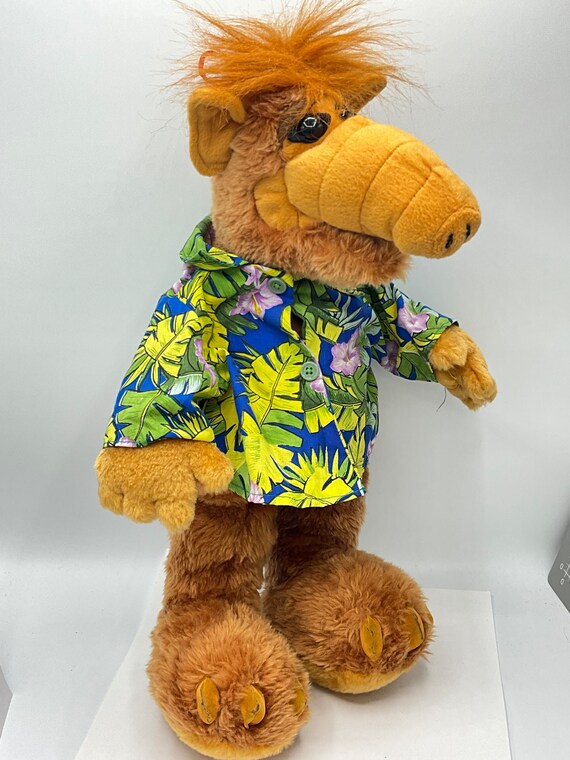 Gorgeous Collectible and Vintage Alf, Alien With Hawaiian Shirt