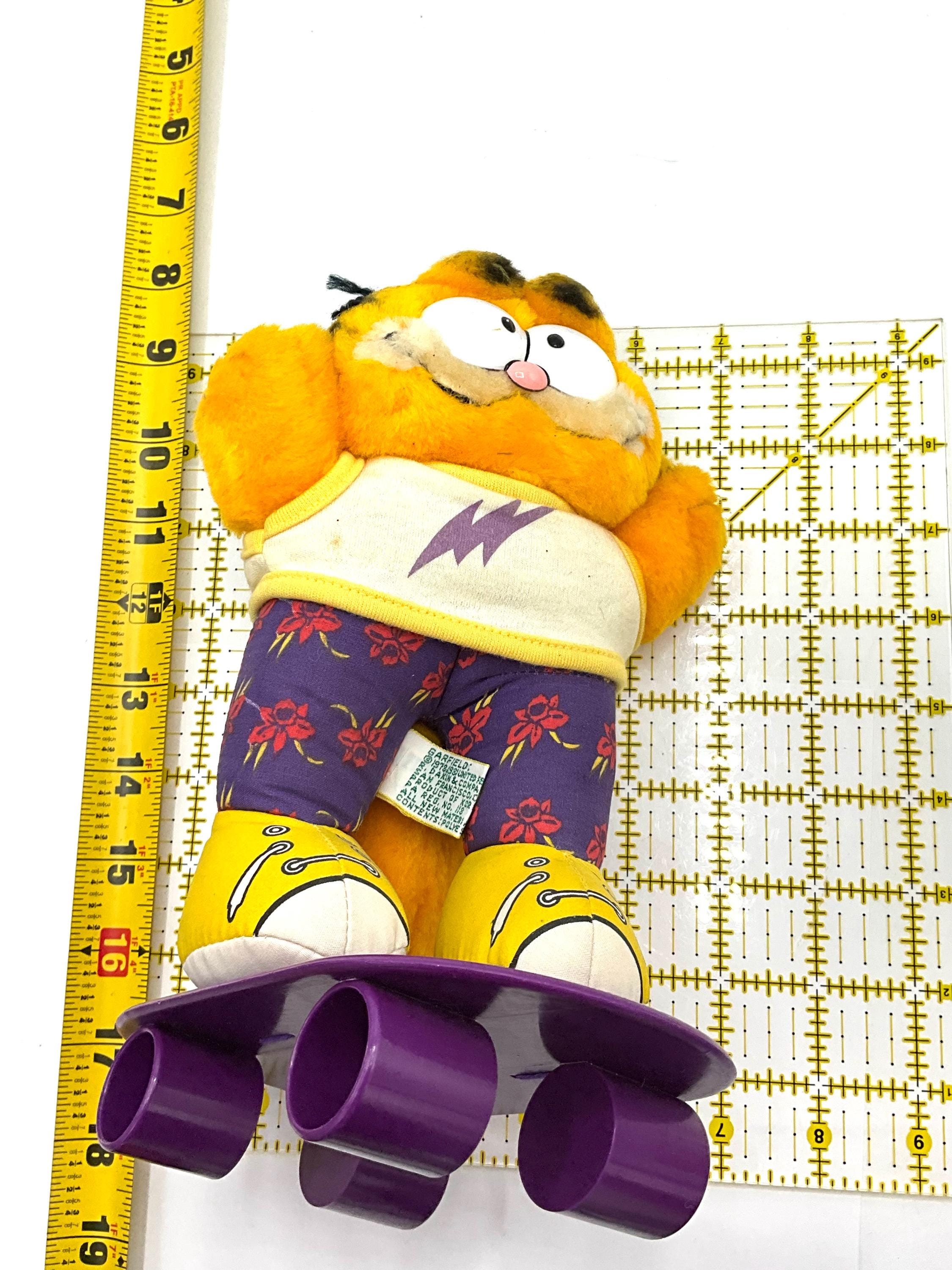Gorgeous Collectible and Vintage Stuff Animal as Garfield With
