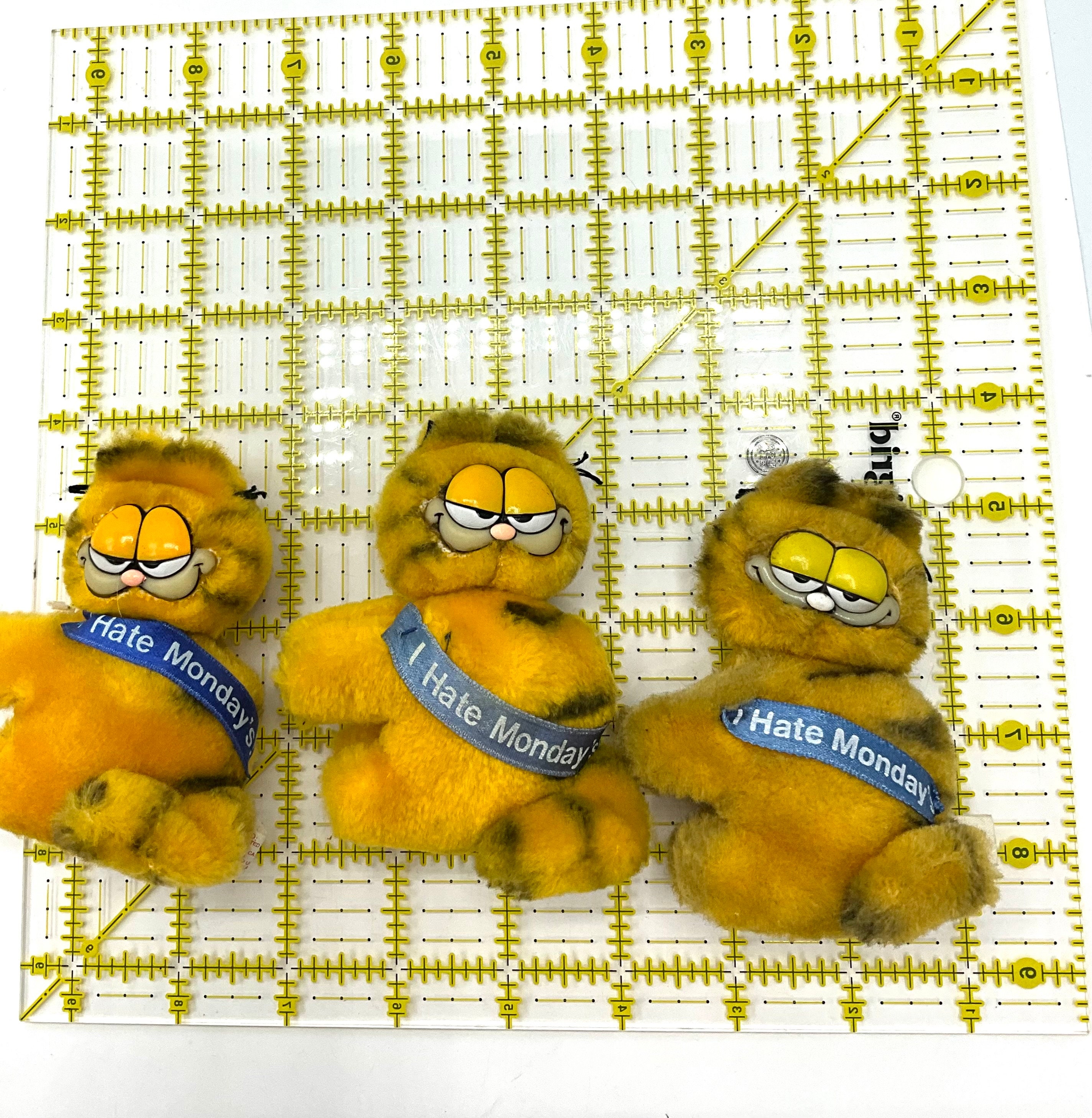 Garfield ガーフィールド I HATE MONDAY ぬいぐるみ タグ お気にいる】 Garfield ガーフィールド I HATE MONDAY
