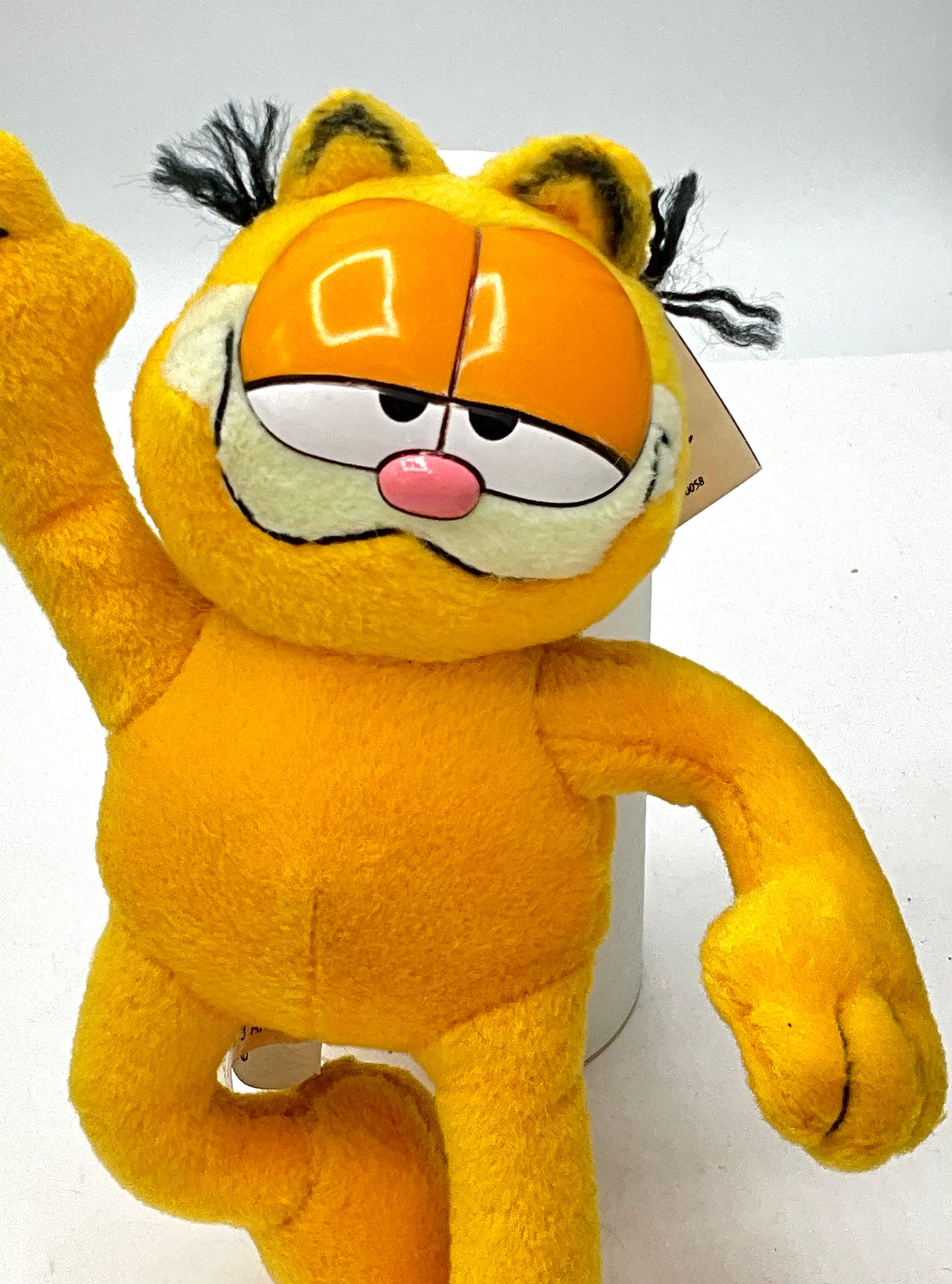 Gorgeous Collectible Garfield, With Suction Cup, Stuffed, Cat