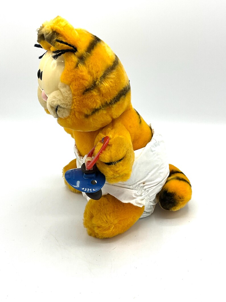 Gorgeous Collectible and Vintage Garfield Cat “baby’, Orange, Stuffed ...