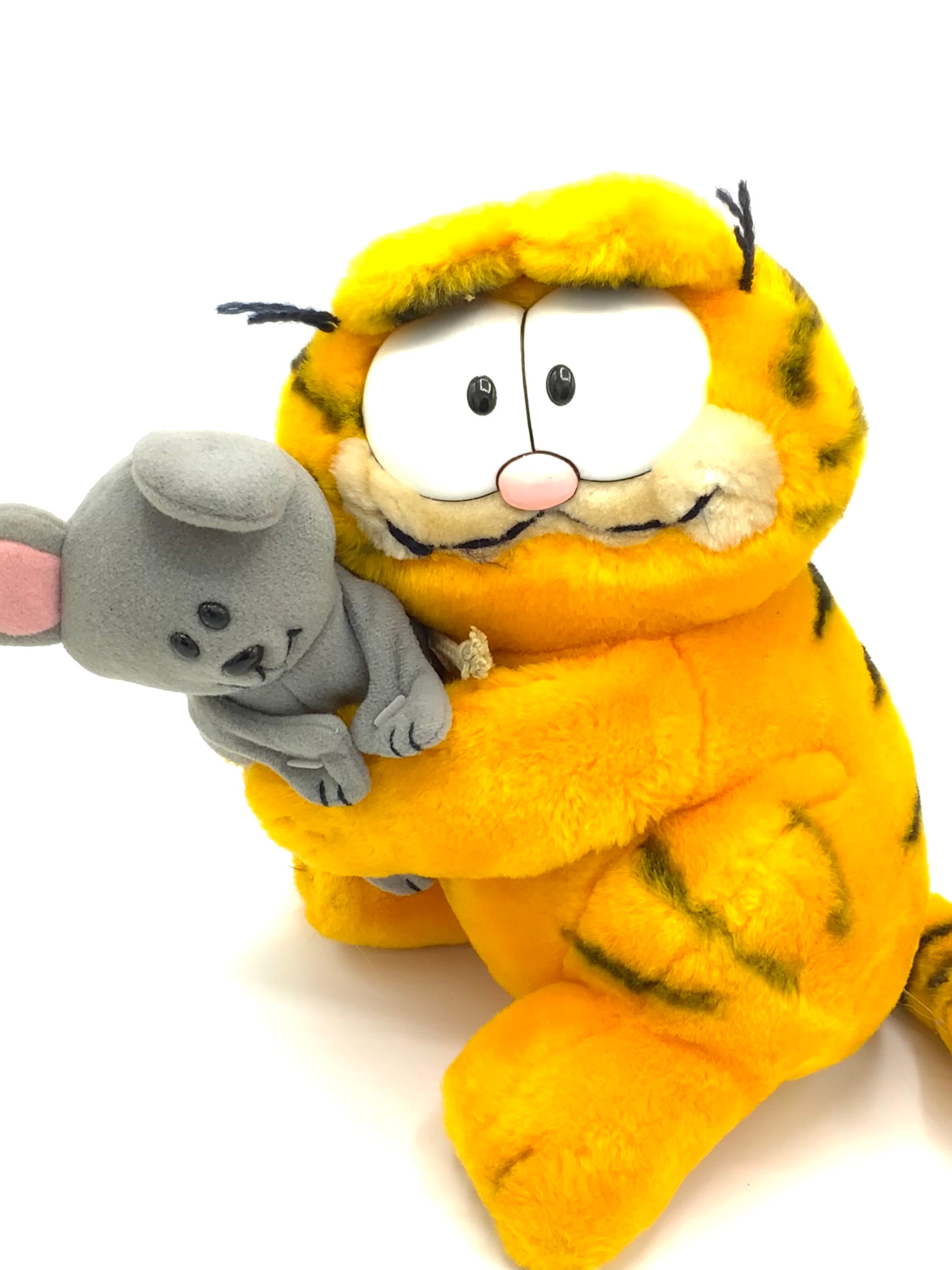 ガーフィールド　ぬいぐるみ Garfield Plush (Yellow) ガーフィールド ぬいぐるみ Garfield Plush (Yellow) Garfield