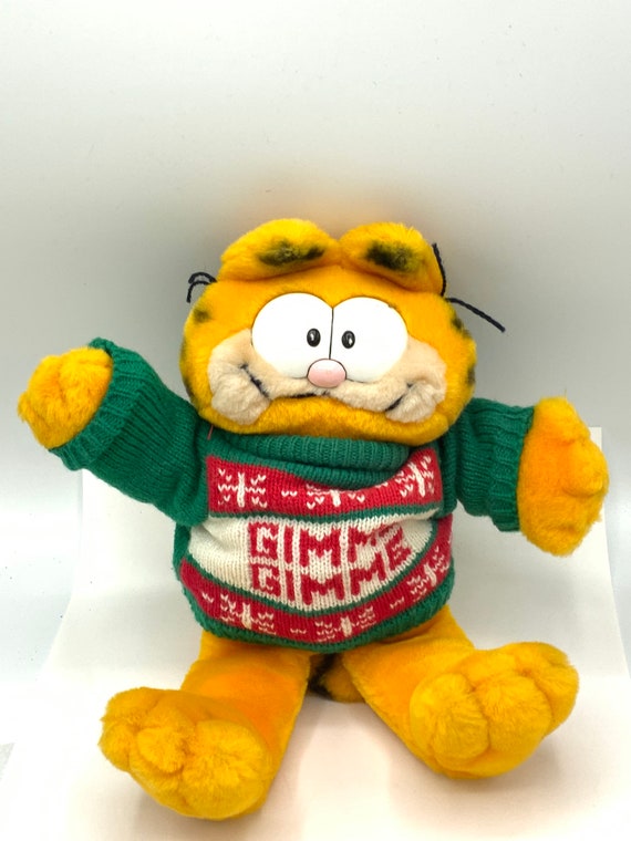 Gorgeous Collectible and Vintage Garfield Gimme Sweater, Stuffed