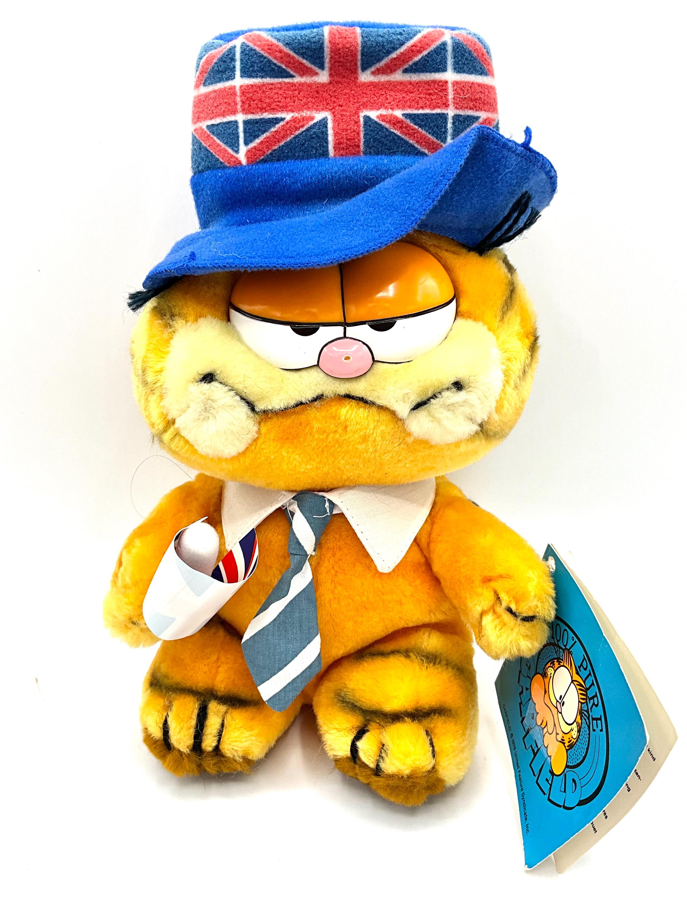 Gorgeous Collectible and Vintage Stuffed Garfield as United