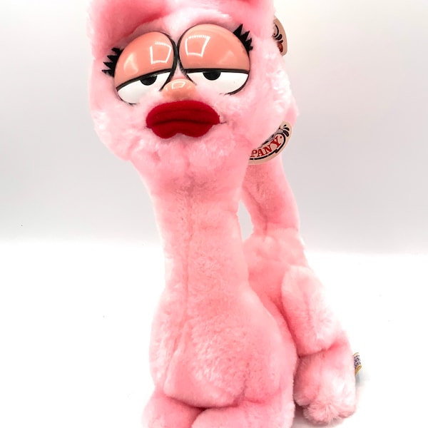 Gorgeous collectible pink stuffed cat Arlene, Garfield.