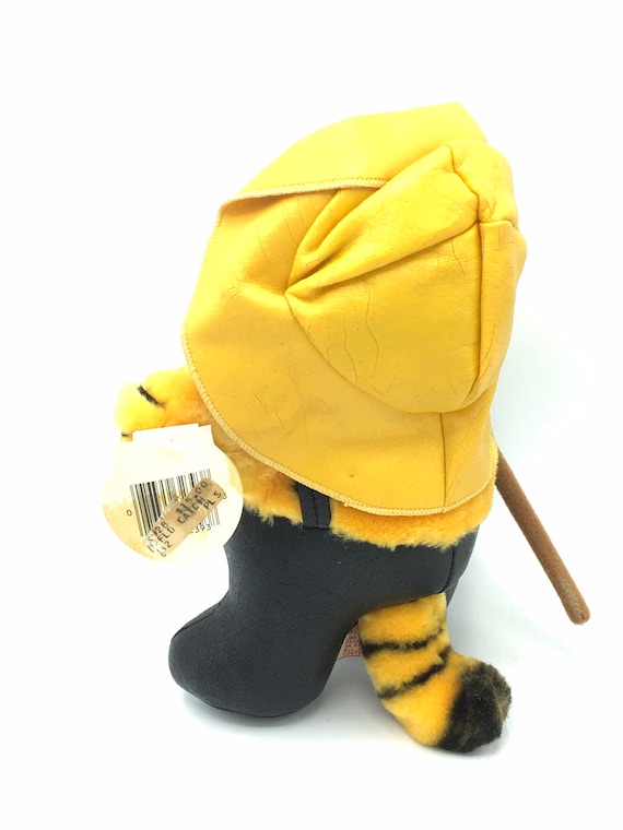 Gorgeous Collectible Vintage Stuff Garfield as a Fisherman