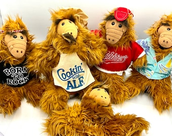 Gorgeous collectible and vintage Alf puppet, alien, Sold Separately!