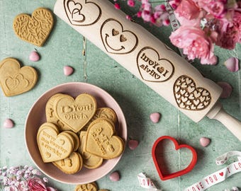 Personalized Customizable Hearts Embossed rolling pin, Mother's Day Baking Gift Gift for Moms Cookie Cutter Set Includes Heart Cookie Cutter