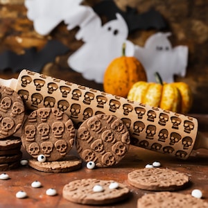SKULL rolling pin, embossing rolling pin, engraved rolling pin by laser