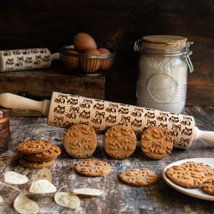 Foxes rolling pin, embossing rolling pin, engraved rolling pin by laser