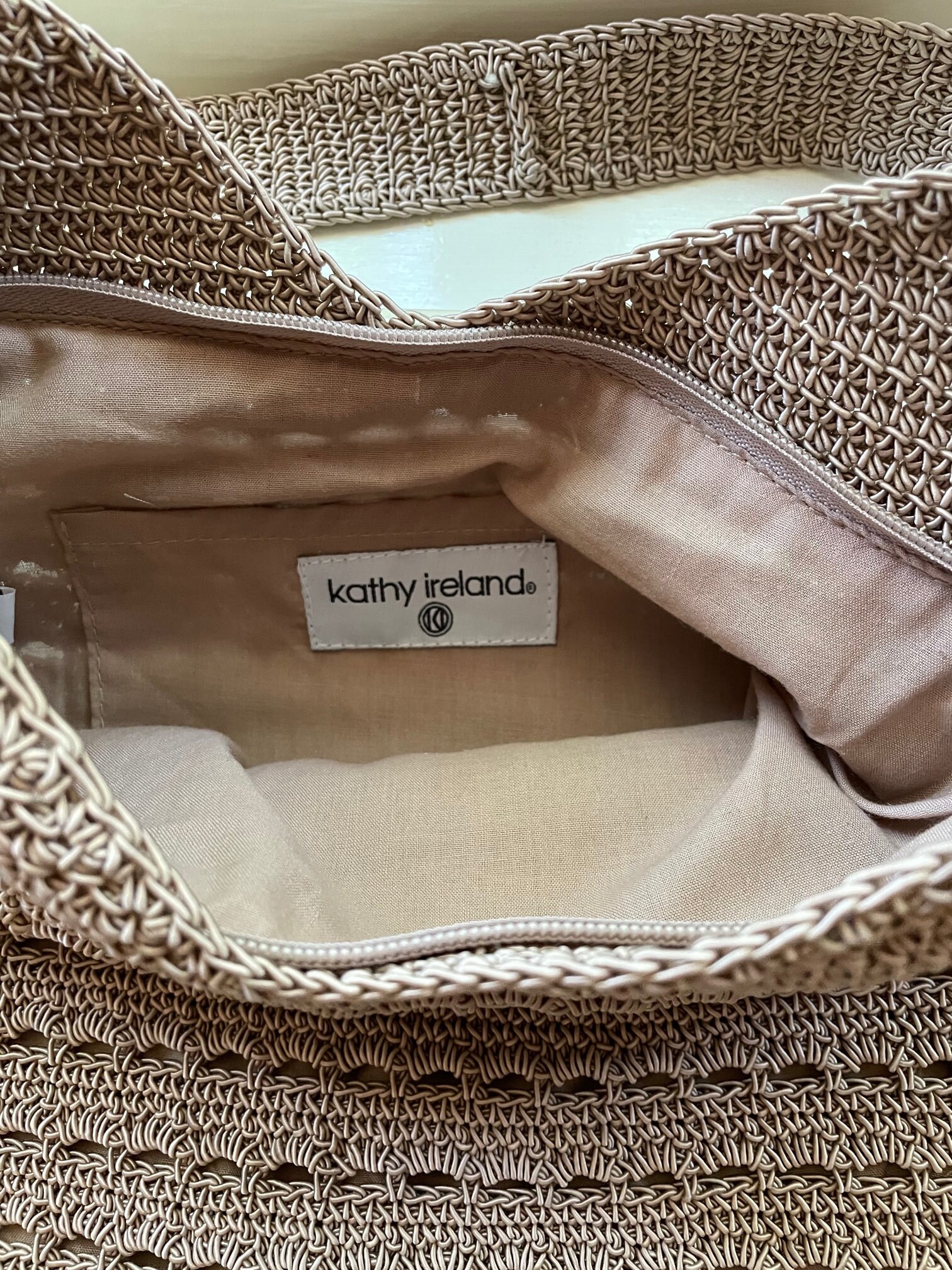 Vintage Kathy Ireland Tan Crocheted Shoulder Handbag Macrame Handbag Boho Tote