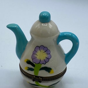 Vintage Teapot  Trinket Box with Flower Inside