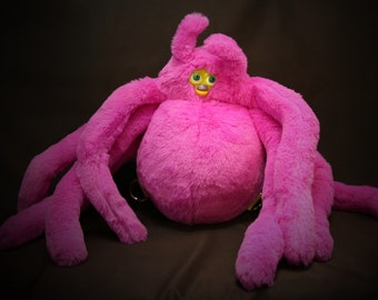 Mochila Furby Oddbody larga personalizada, Furby Spider, marioneta de peluche hecha a mano, peluche personalizado, regalos raros y divertidos, bolsa Furby, bolso trasero