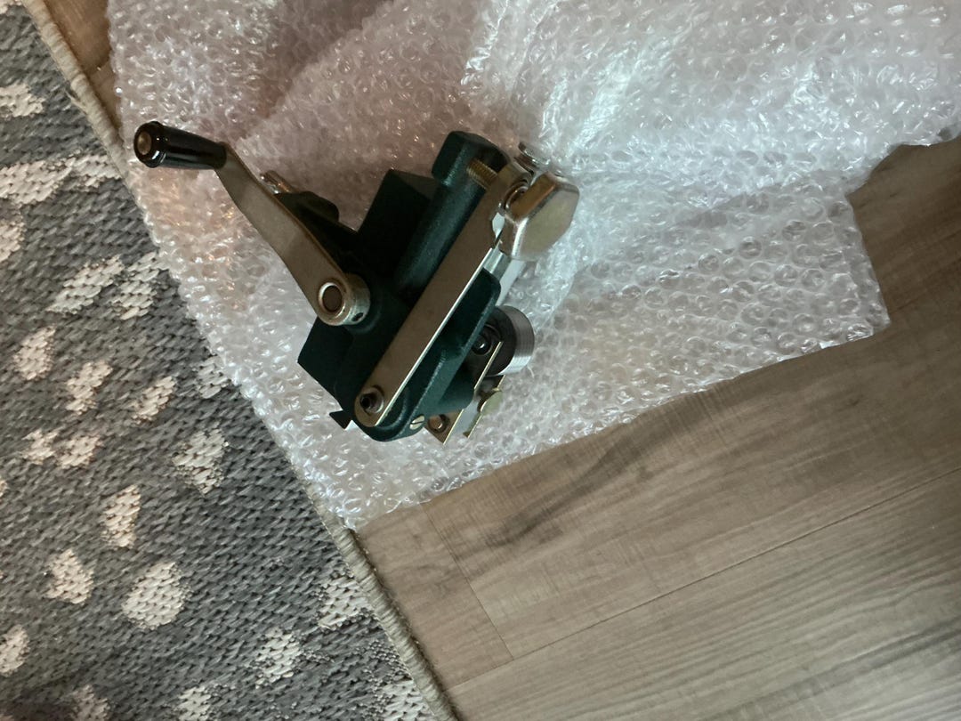 Fraser Rug Hooking Cutter With a Number 4 - Etsy