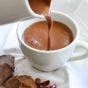 Cacao: ARRIBA Nacional Ceremonial Pasta, gemalen, bonen of bonen uit Ecuador