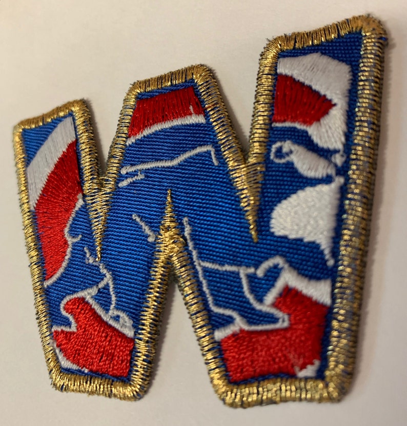 Run for the W Iron on patch Gold 2pk image 2