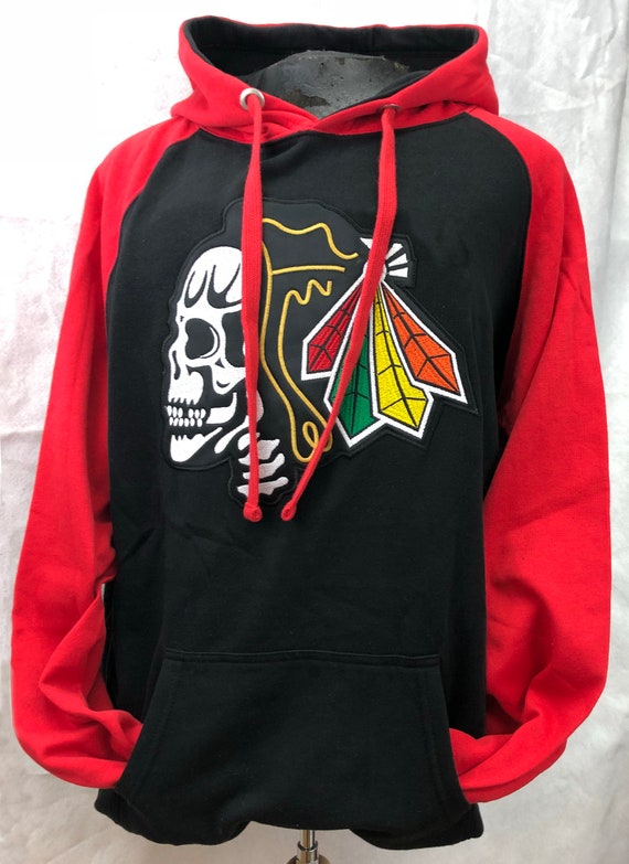 blackhawks skull hoodie