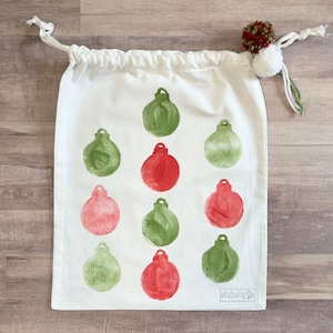 Fabric Gift Bag Christmas / Reusable Bag / Drawstring Bag / Cotton / Christmas Gift Bag / Santa Bag / Vintage Truck / Xmas Tree / Baubles Red & Green Ornament