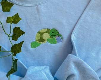 Coffee Time Turtle Embroidered Sweatshirt