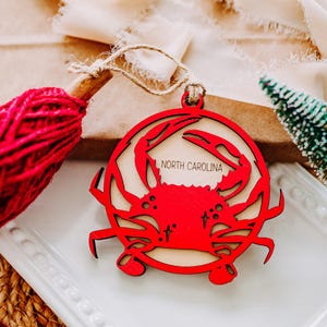 personalized red crab ornament handmade, coastal Christmas ornament 2025, beach wedding favors for guests, nautical Christmas decor for tree