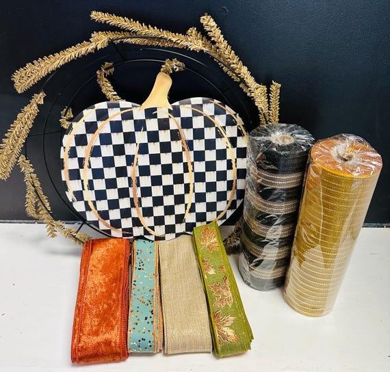 Checkered Pumpkin Welcome DIY Wreath Kit