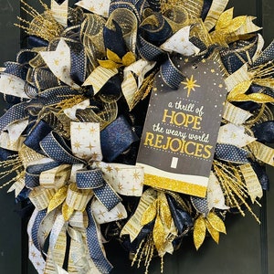 Thrill of Hope, A Weary World Rejoices Christmas Winter Holiday DIY Wreath Kit