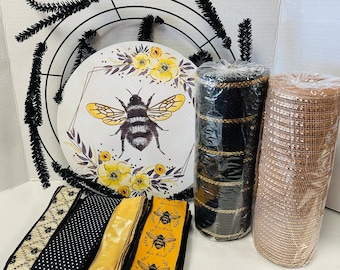 Bee Everyday DIY Wreath Kit