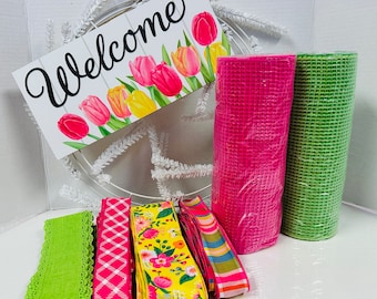 Welcome Tulips DIY Wreath Kit