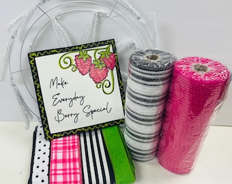Make Everyday Berry Special Welcome Wreath Kit DIY