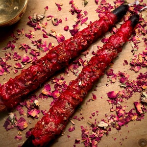 Pomba Gira Ritual Candle (Black Taper)