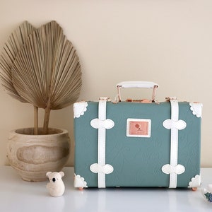 Emerald Green - Personalized Wedding Keepsake Box, Memory Case, Suitcase Memory Box, Vintage Suitcase - Elegant  Shower Gift