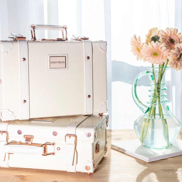 Personalized wedding keepsake box. Wedding petite trunk. Keepsake suitcase. Designed in Spain. By Daisy Fields
