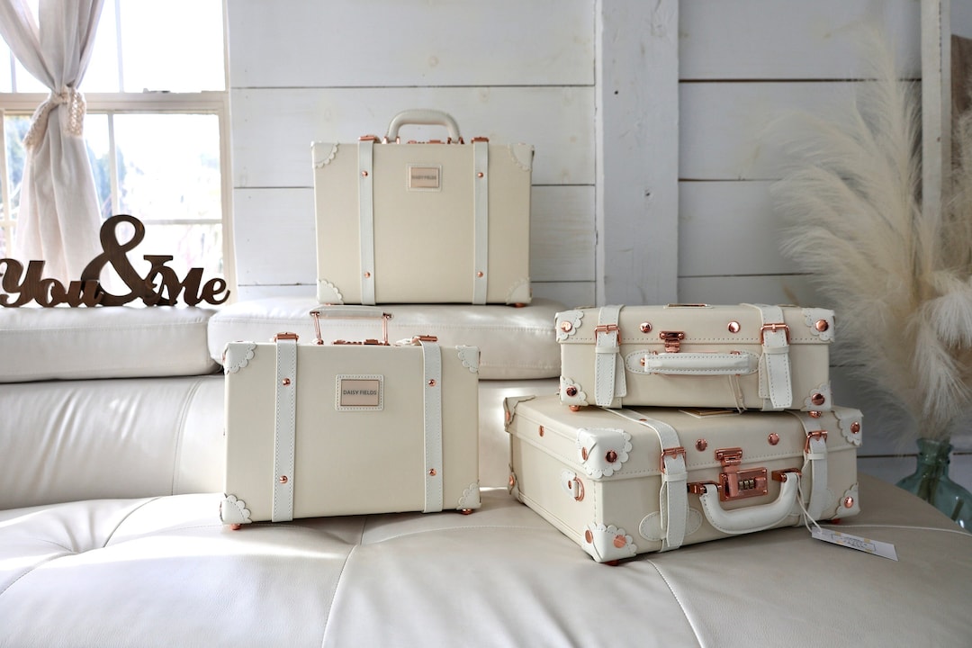 Personalized Wedding Keepsake Wedding Petite Trunk