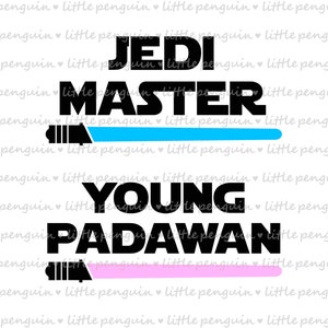 Op de afbeelding: Zwart-wit grafisch ontwerp met de tekst "Jedi Master" en "Young Padawan" met blauwe en roze lichtzwaarden.