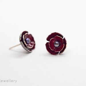 Deep Red Poppy Earrings,Double Petal Flower Earrings,Pearl Center Flower Studs,Floral Earrings,Remembrance Day Gift,Poppy Day Jewelry