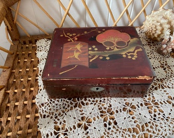 Vintage Japanese Lacquered Wooden Box | 1920/30s Cigarette Box